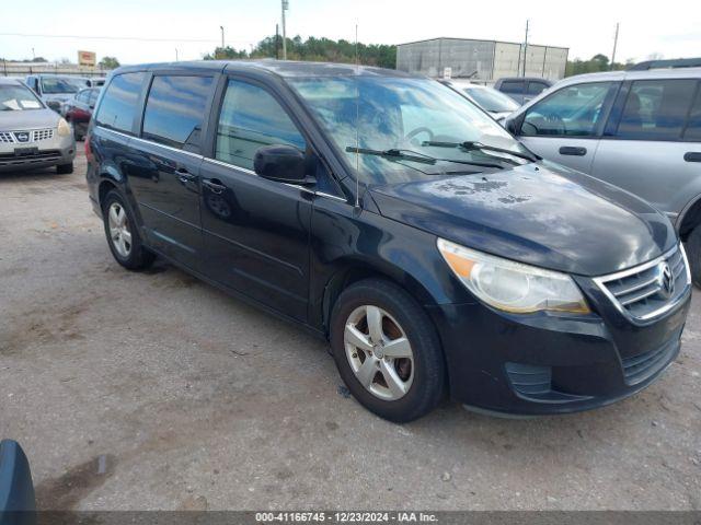  Salvage Volkswagen Routan