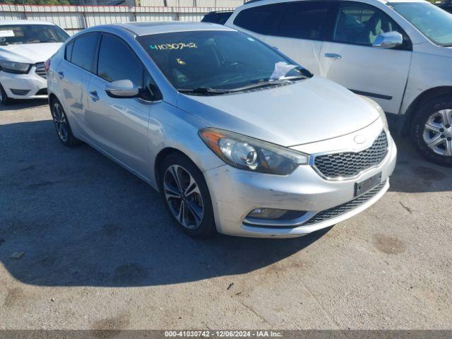  Salvage Kia Forte