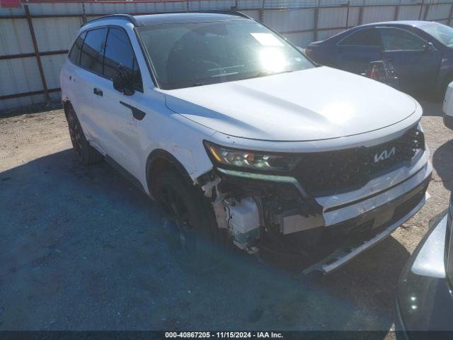  Salvage Kia Sorento