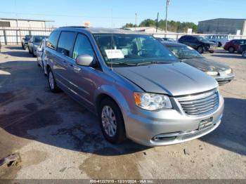  Salvage Chrysler Town & Country