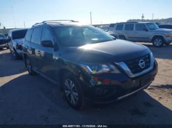  Salvage Nissan Pathfinder