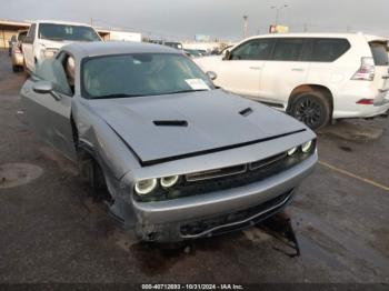  Salvage Dodge Challenger