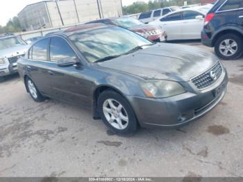  Salvage Nissan Altima