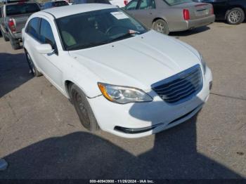  Salvage Chrysler 200