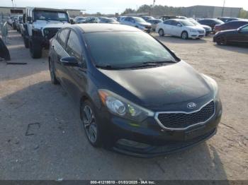  Salvage Kia Forte