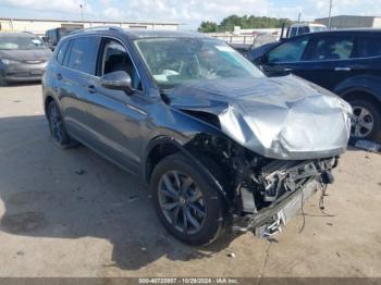  Salvage Volkswagen Tiguan