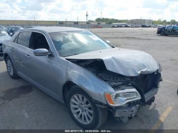  Salvage Chrysler 300