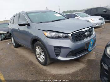  Salvage Kia Sorento