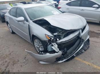  Salvage Lexus Es