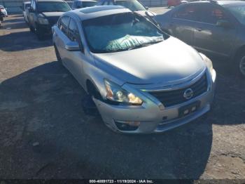  Salvage Nissan Altima