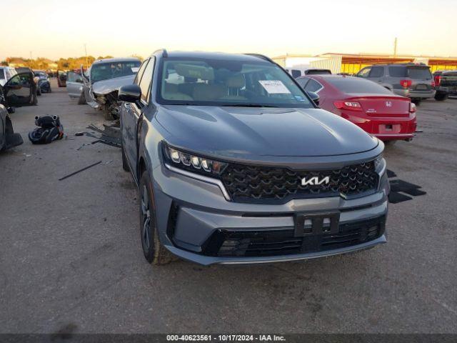  Salvage Kia Sorento