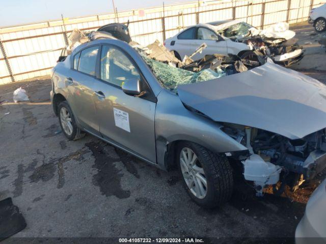  Salvage Mazda Mazda3