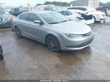  Salvage Chrysler 200