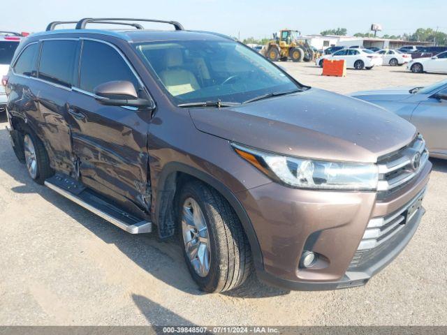  Salvage Toyota Highlander