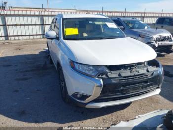  Salvage Mitsubishi Outlander