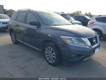  Salvage Nissan Pathfinder