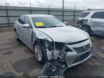  Salvage Lexus Es