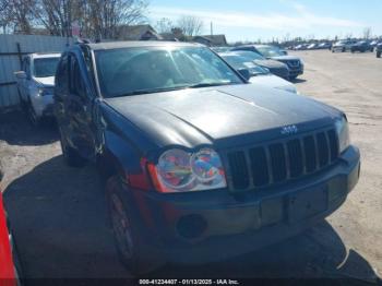  Salvage Jeep Grand Cherokee