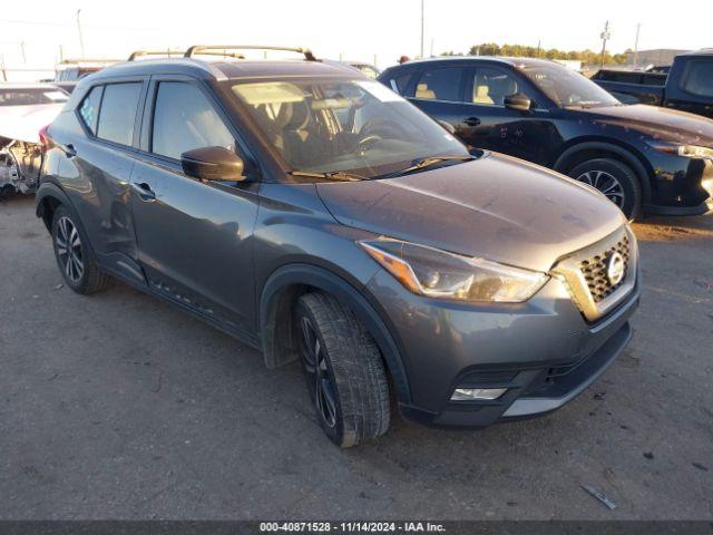  Salvage Nissan Kicks