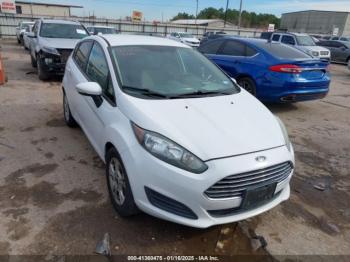  Salvage Ford Fiesta