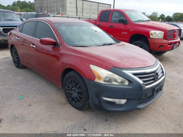  Salvage Nissan Altima