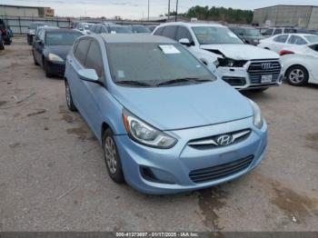  Salvage Hyundai ACCENT