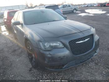  Salvage Chrysler 300