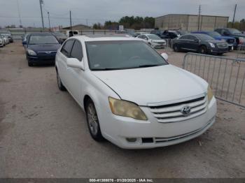  Salvage Toyota Avalon