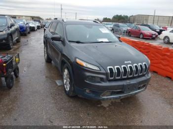  Salvage Jeep Cherokee