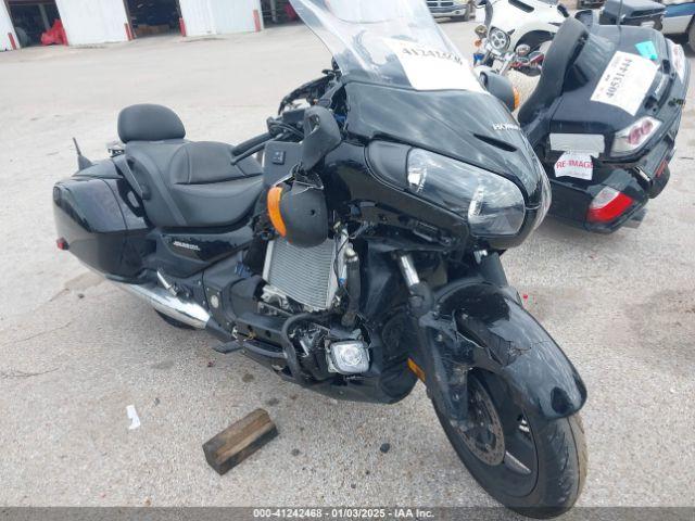  Salvage Honda Gl1800