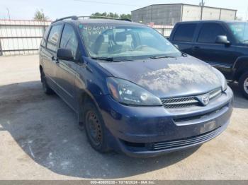  Salvage Toyota Sienna