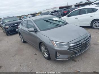  Salvage Hyundai ELANTRA