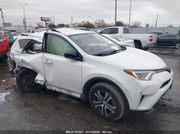  Salvage Toyota RAV4