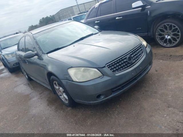  Salvage Nissan Altima