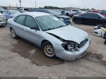  Salvage Ford Taurus