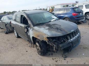  Salvage Jeep Compass