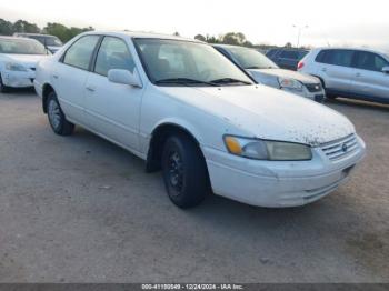  Salvage Toyota Camry