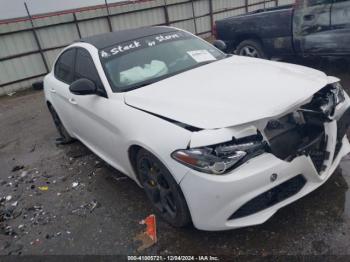  Salvage Alfa Romeo Giulia