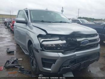  Salvage Ford Expedition