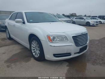  Salvage Chrysler 300