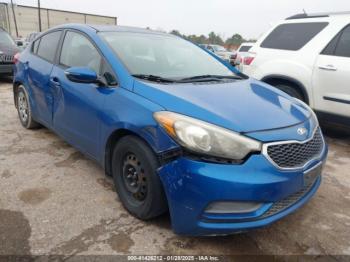  Salvage Kia Forte