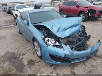  Salvage Hyundai Genesis