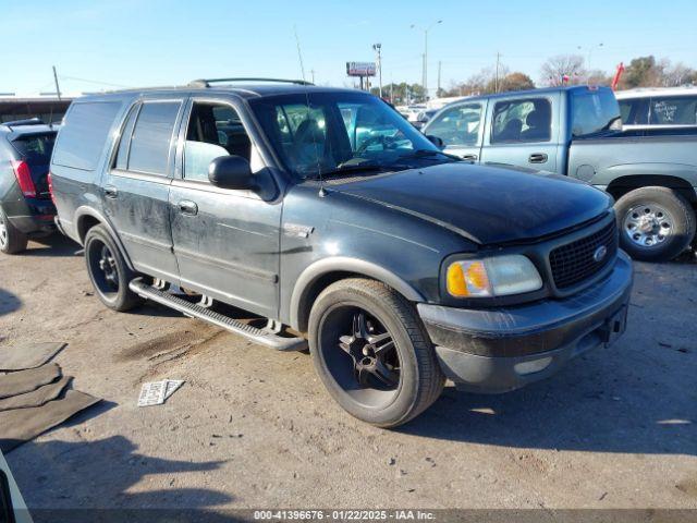  Salvage Ford Expedition