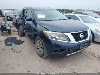  Salvage Nissan Pathfinder