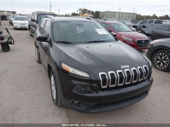  Salvage Jeep Cherokee