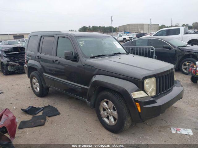  Salvage Jeep Liberty