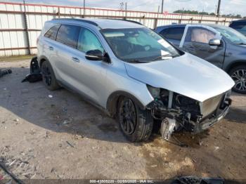  Salvage Kia Sorento