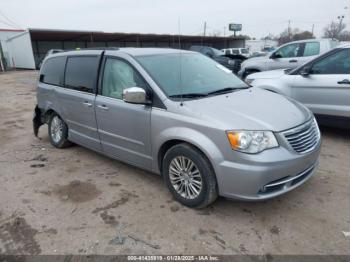  Salvage Chrysler Town & Country