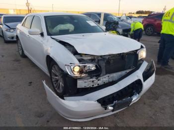  Salvage Chrysler 300