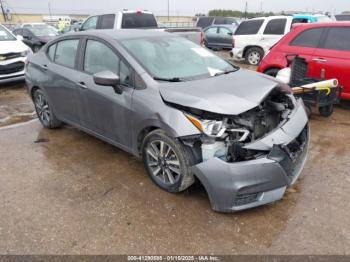  Salvage Nissan Versa